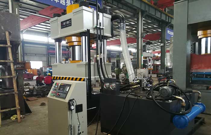 礦用錨桿托盤液壓機(jī) 礦用錨桿托盤液壓機(jī)